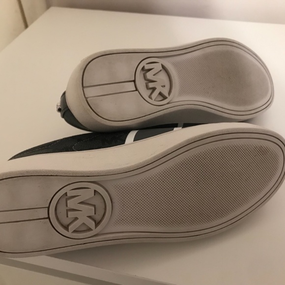 Michael Kors shoes - Picture 5 of 8